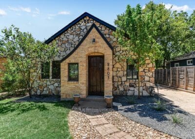 2803 E 22nd St Austin, TX 78722
