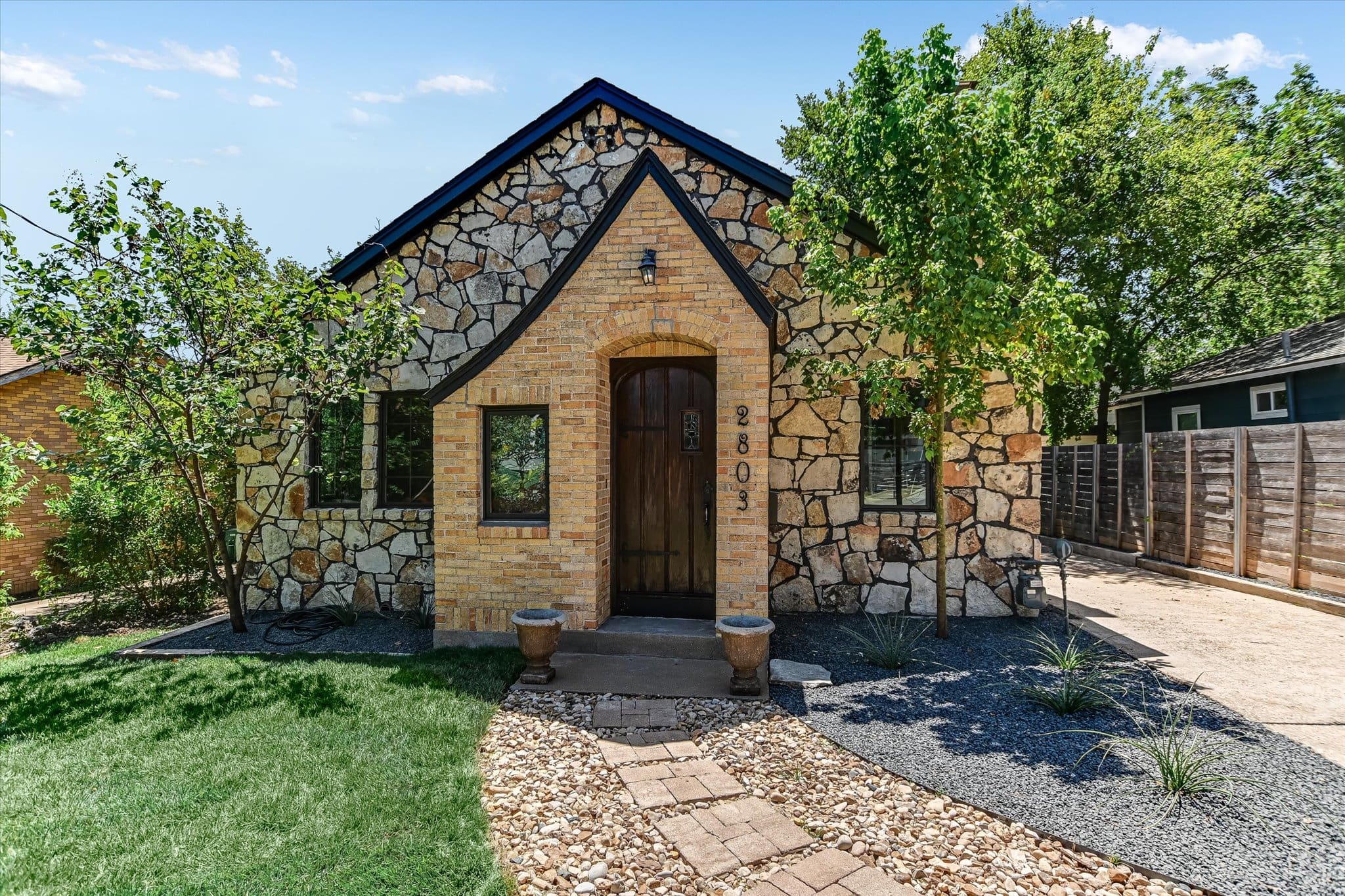 2803 E 22nd St<br />Austin, TX 78722