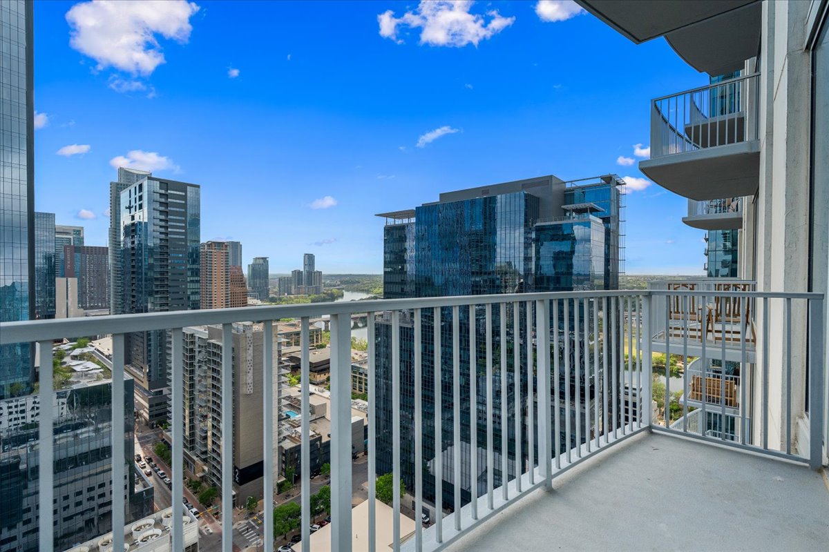 2803 E 22nd St<br />Austin, TX 78722