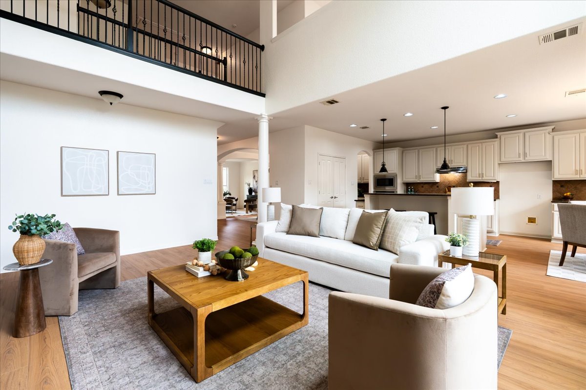 2803 E 22nd St<br />Austin, TX 78722